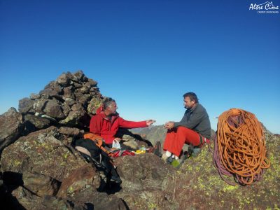 [Alpinisme en Corse] Détente après la voie Finch au Paglia Orba