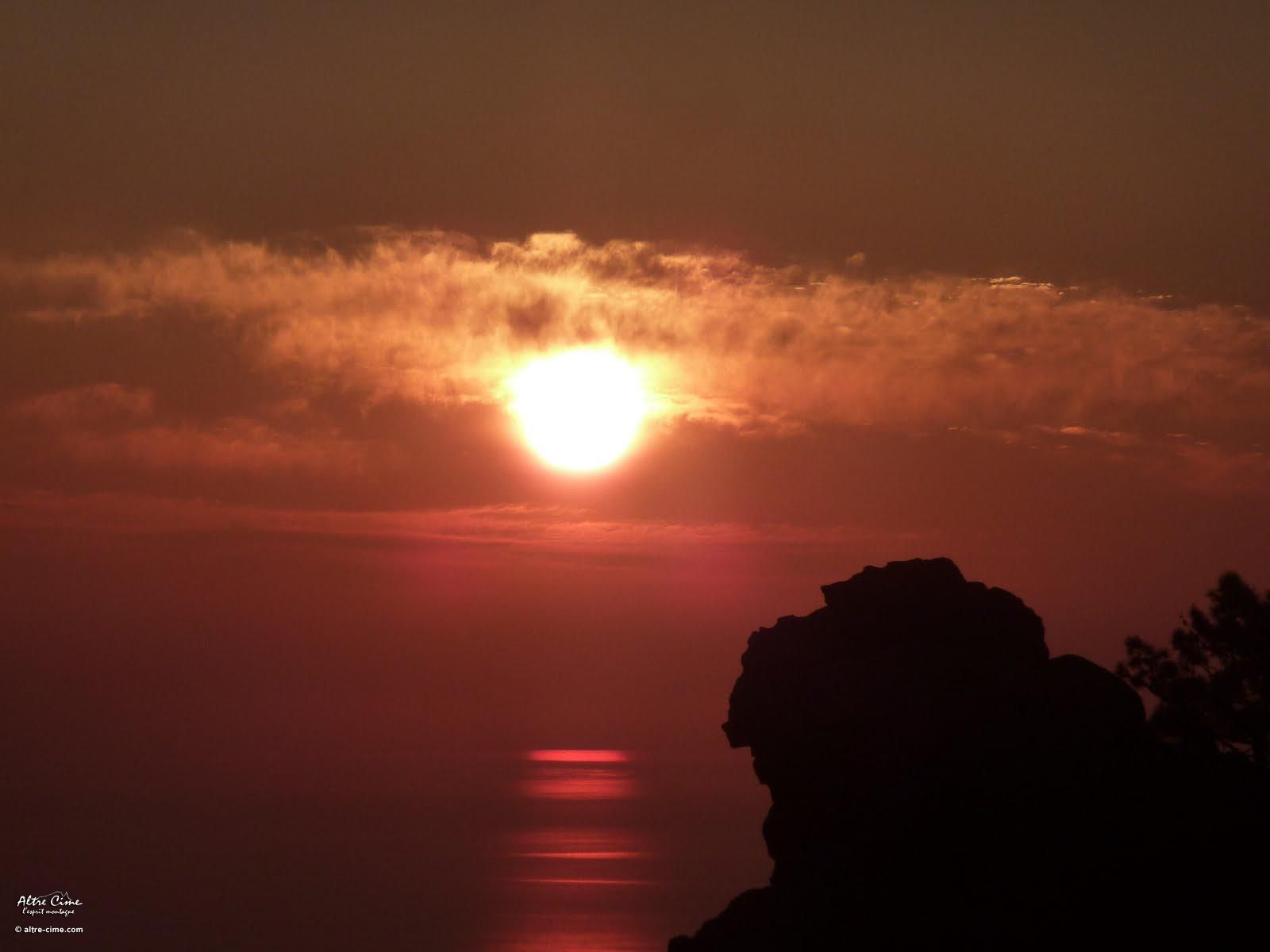 coucher de soleil depuis les crêtes du Cap Corse