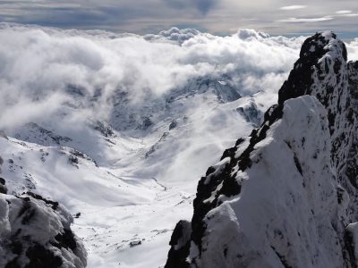 [Alpinisme en Corse] Sur [Alpinisme en Corse] Refuge de Ciottulu vu Tafunatu