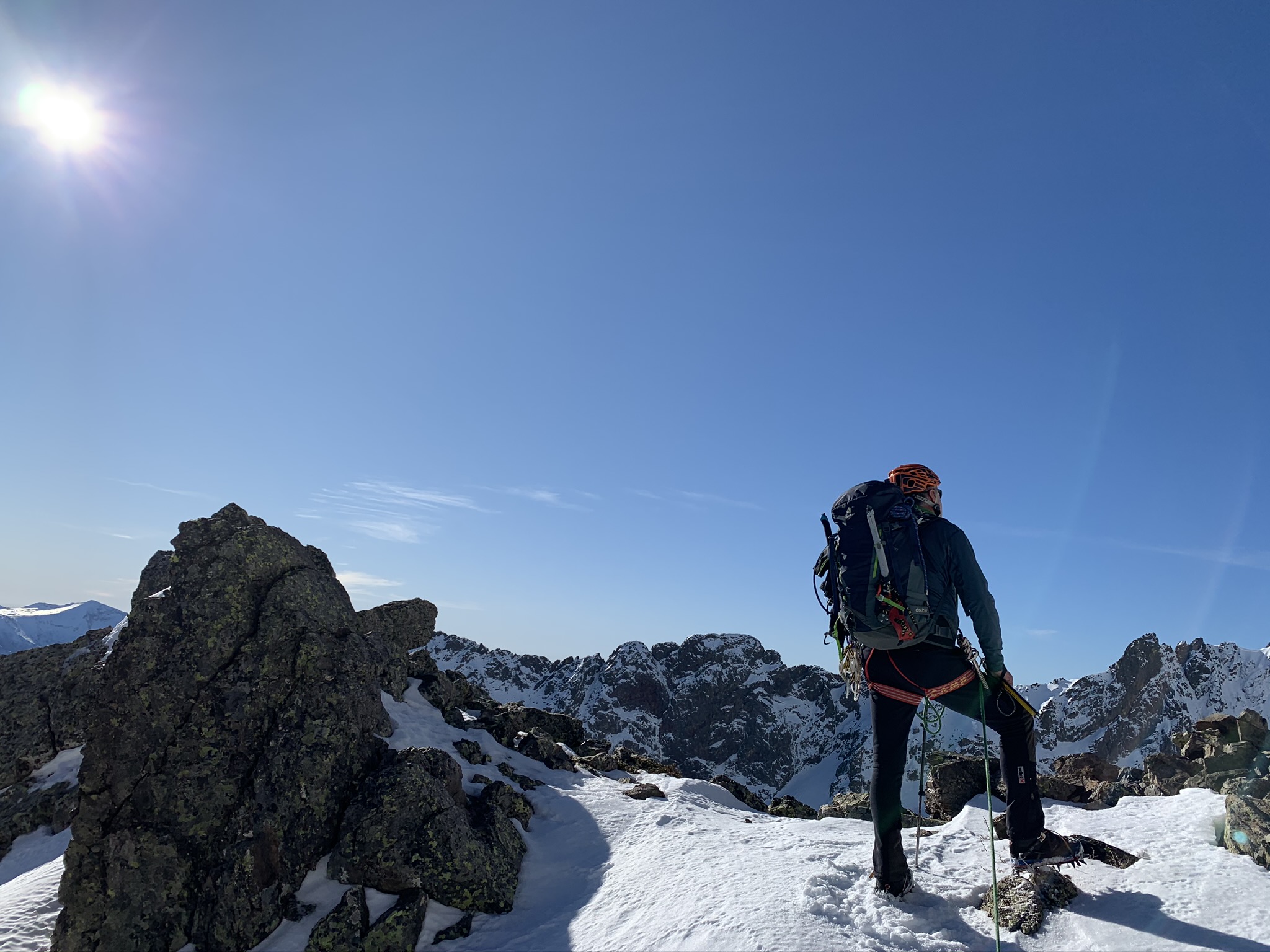 Alpinisme dans la montagne Corse